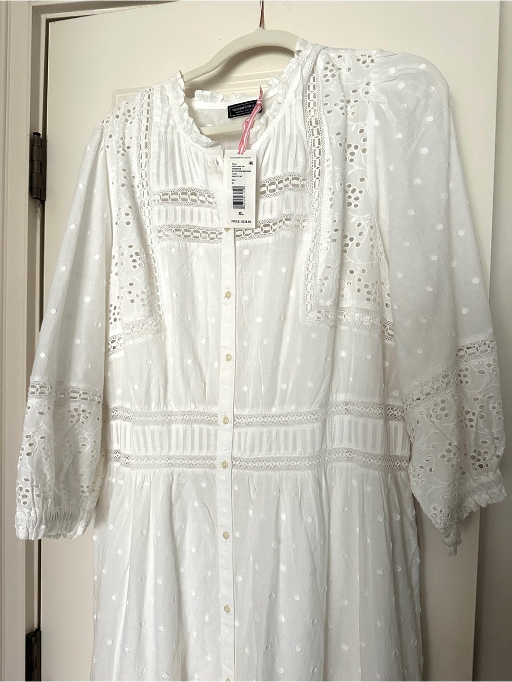 NWT Vineyard Vines White Eyelet Tiered Maxi Dress - Picture 4 of 13